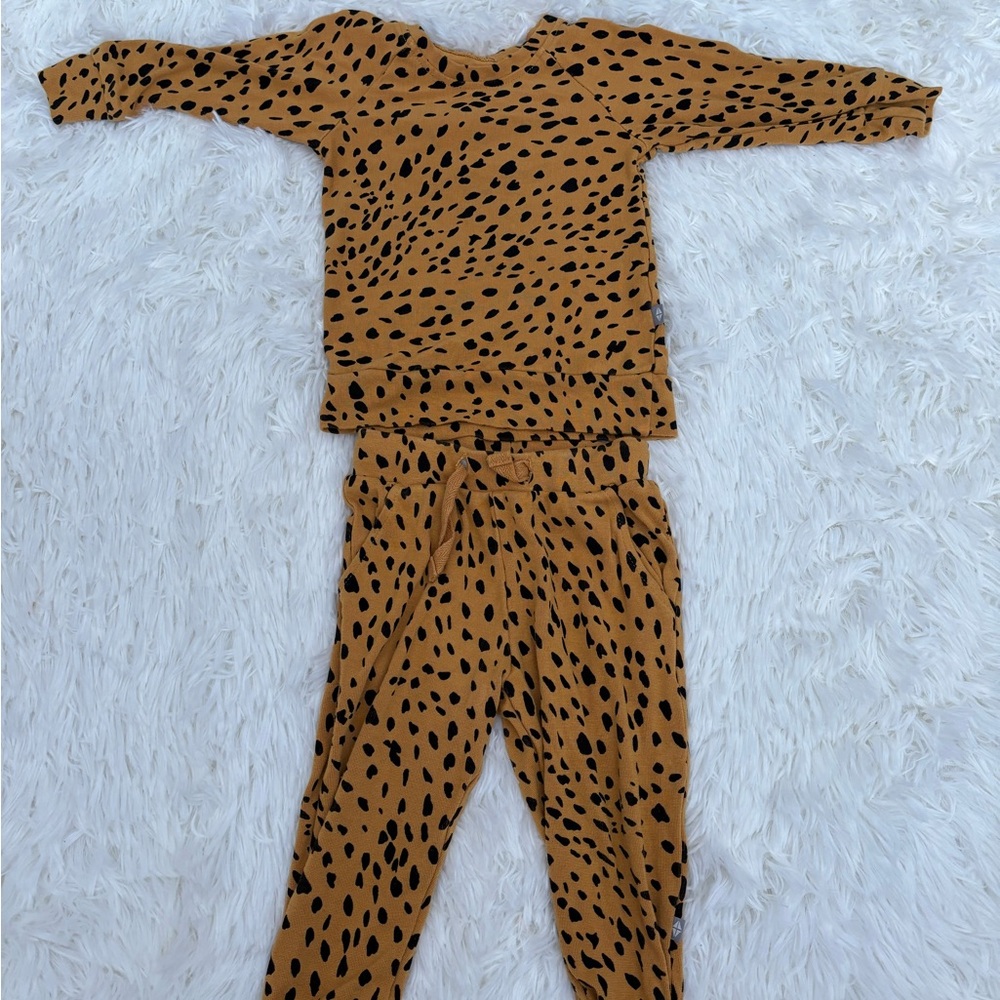 Kyte Marigold Cheetah Pajama Set - Picture 2 of 4